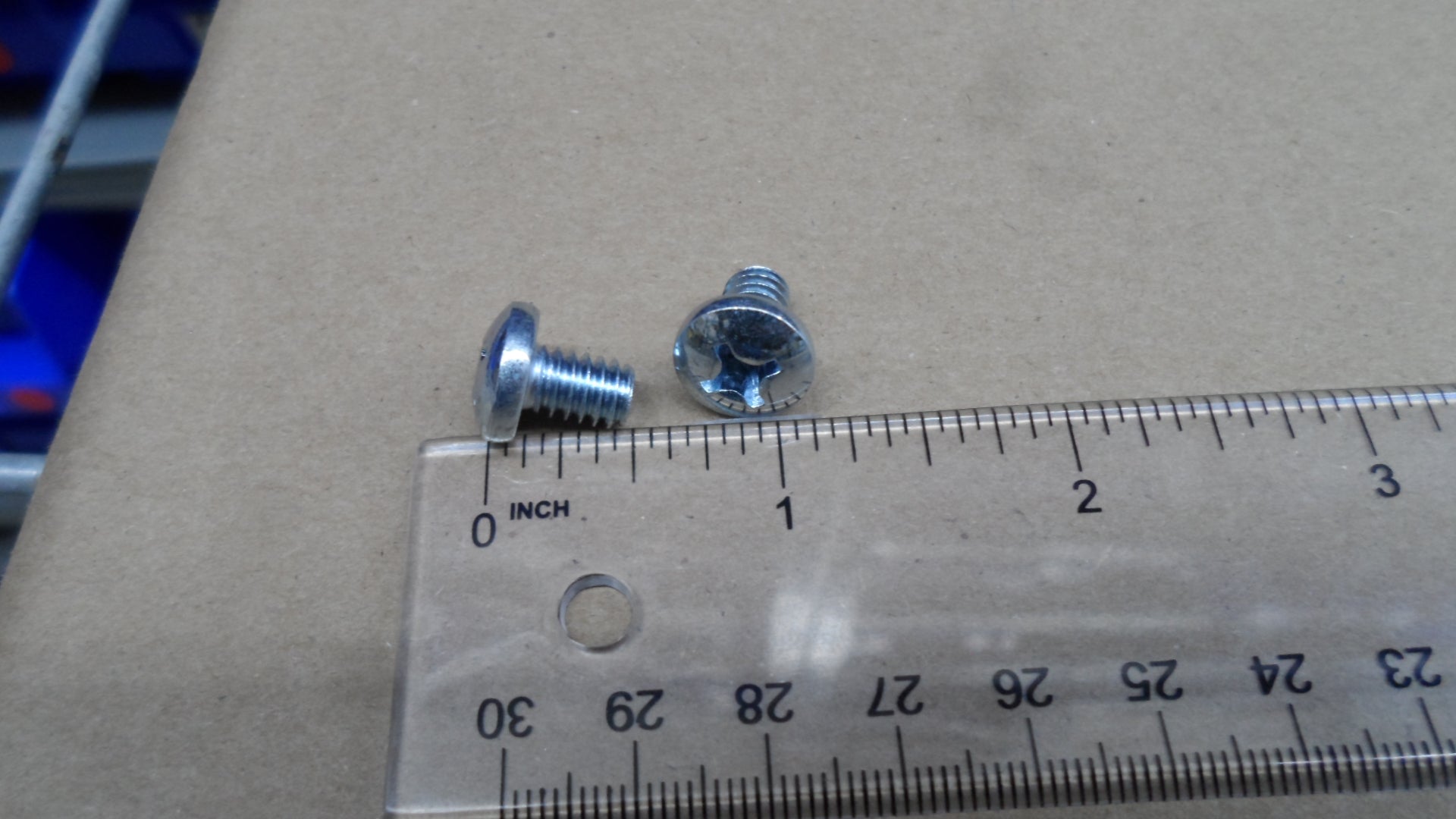 BOLT 1/4-20 X 3/8 PRHMS [AA6003] for ICE game(s)