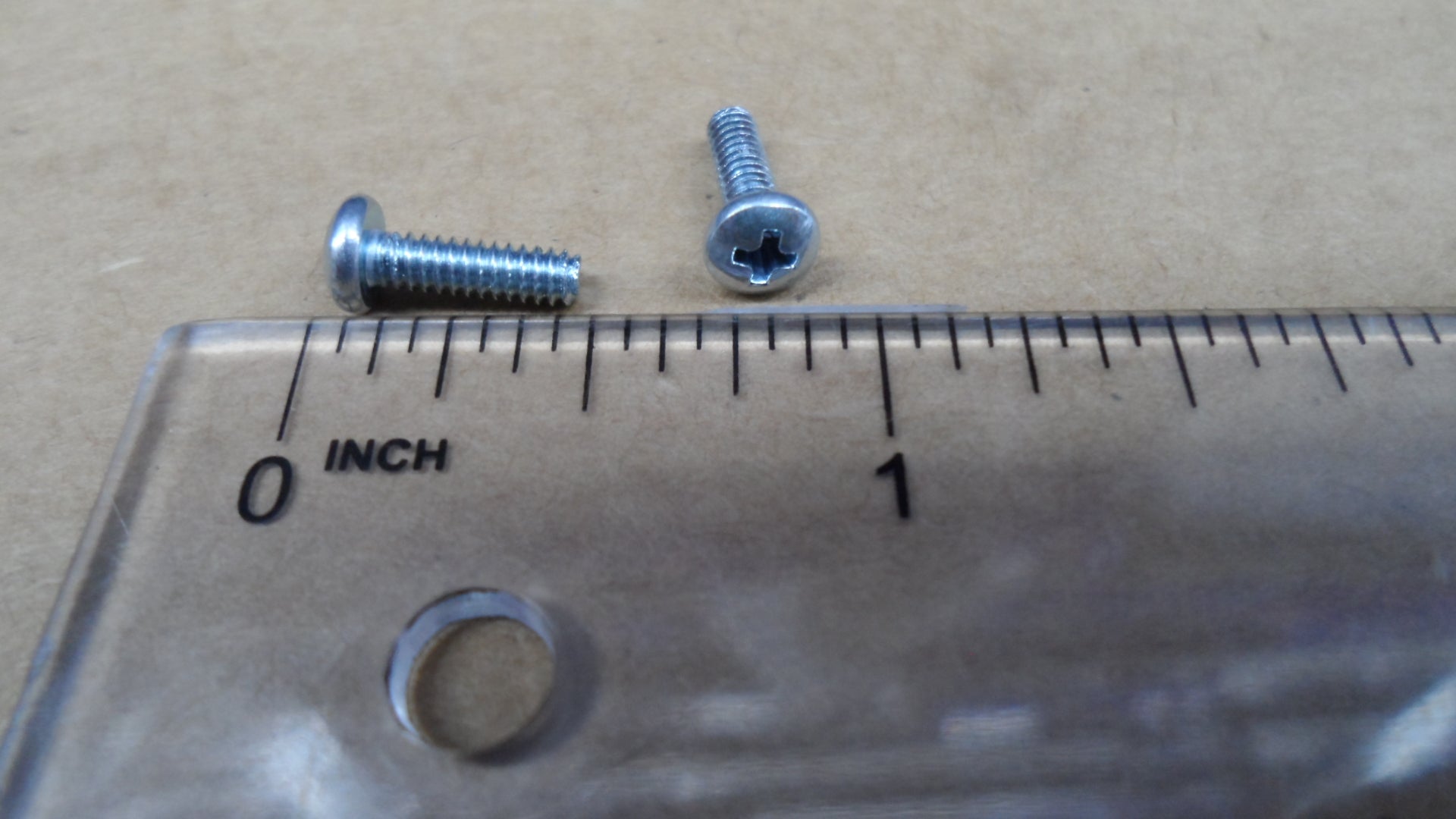 BOLT 4-40 X 3/8 PPHMS [AA6081] for ICE game(s)