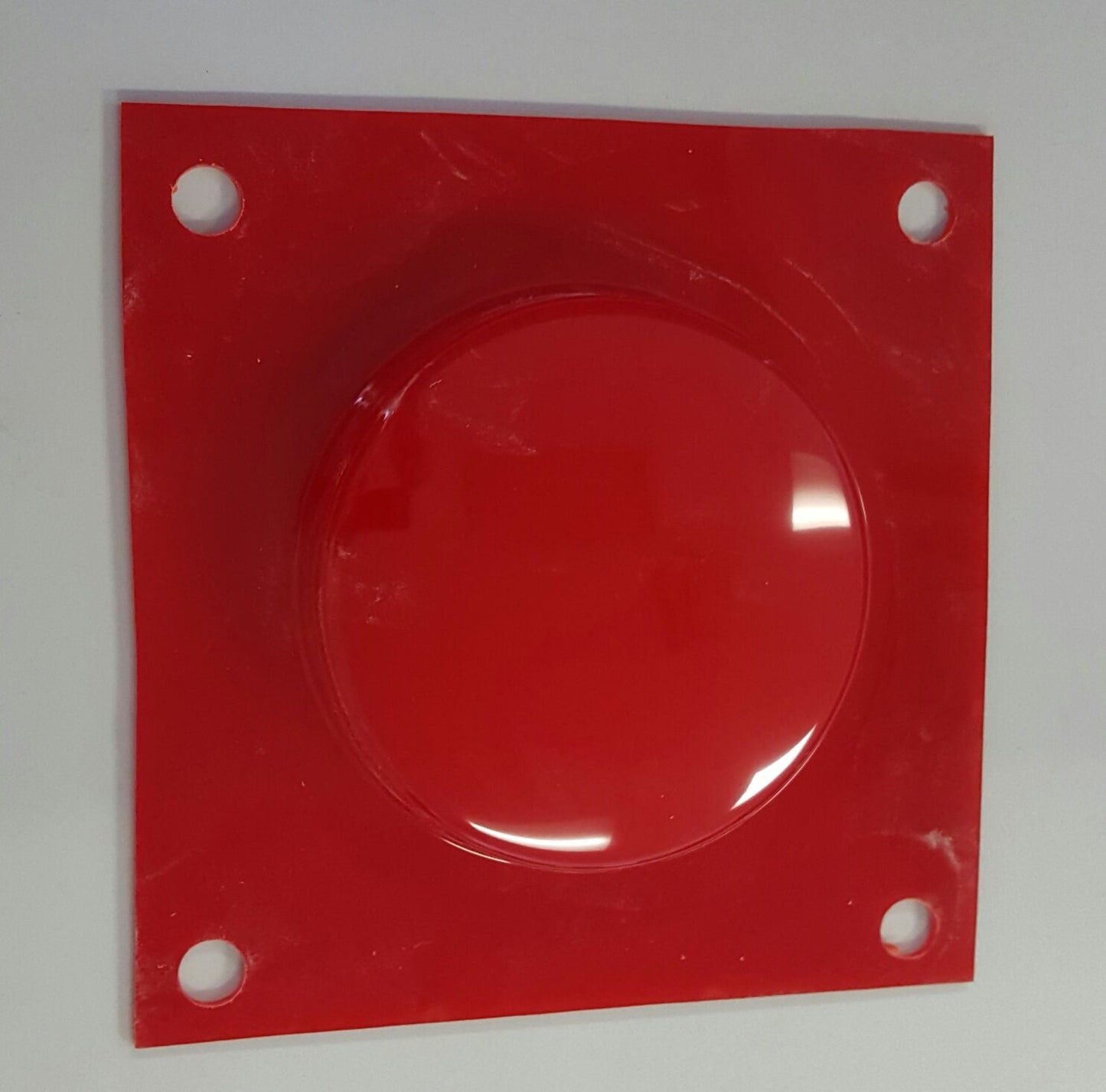 BUTTON  COVER RED (DRILLED) [BW3003X] for ICE game(s)