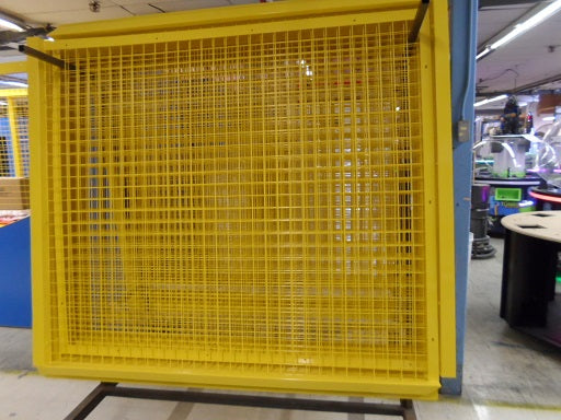 CAGE SIDE (LEFT) [BL1010-P300] for ICE game(s)