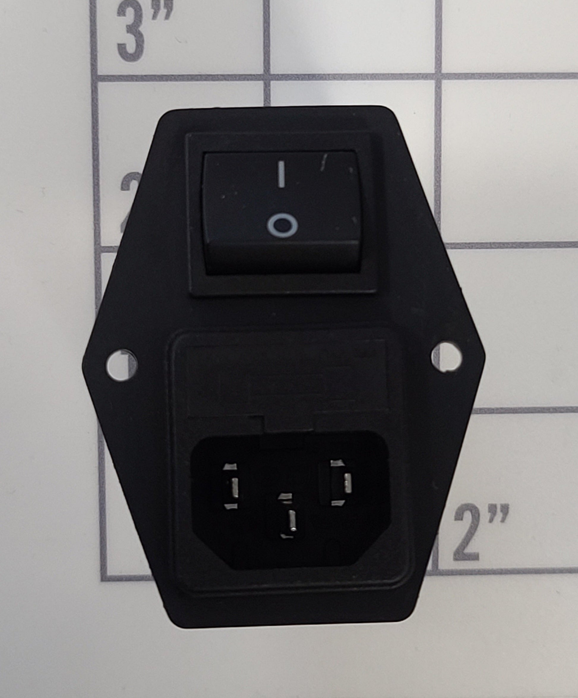 EMI POWER FILTER/SWITCH [XSICRATER17] for ICE game(s)