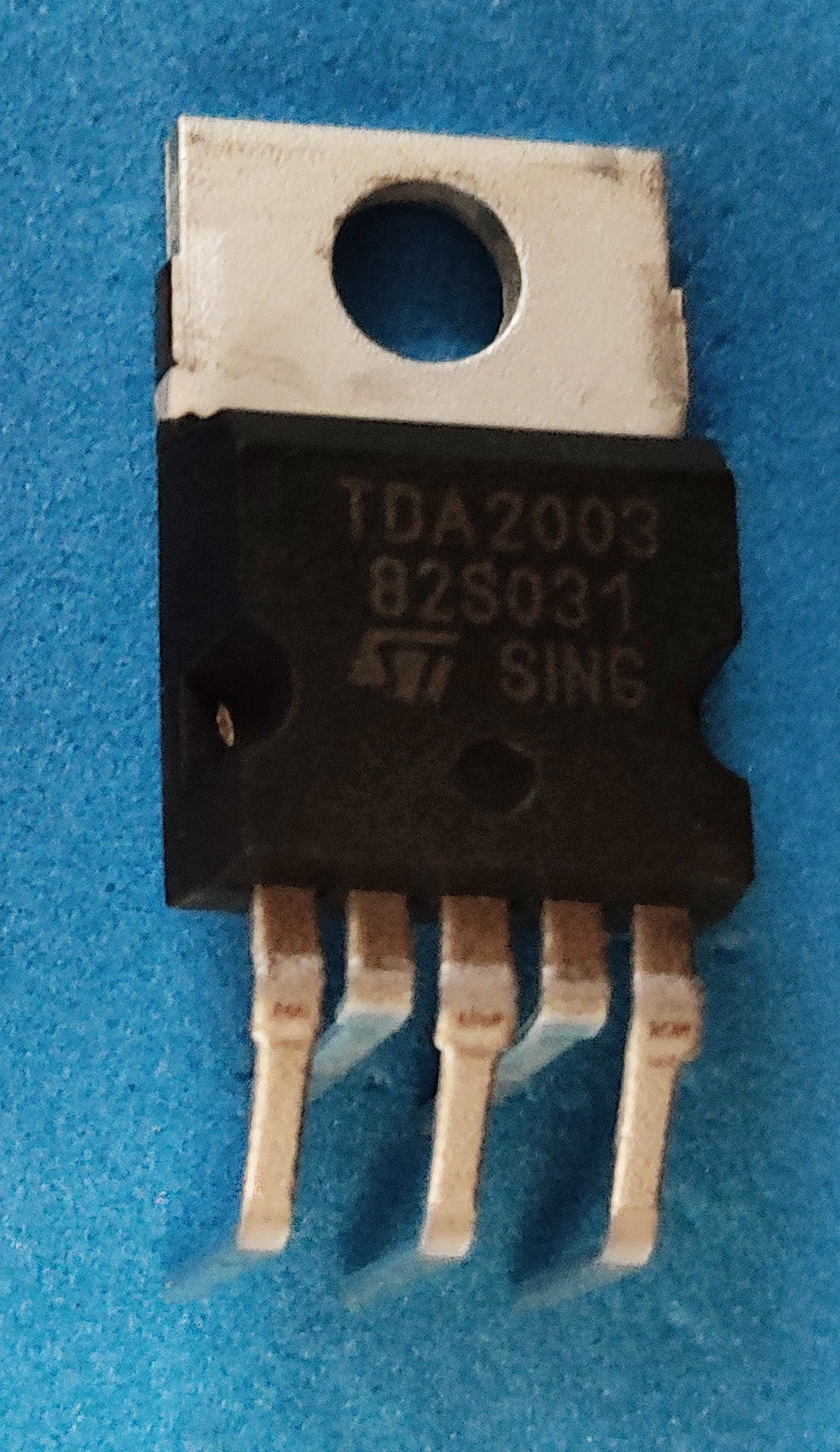 IC E-TDA2003H  HORIZON AUDIO AMP.  (ROHS)  TDA2003AH [E02254] for ICE game(s)
