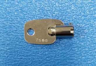 KEY ONLY (2500) FAST TRACK GOAL DOOR (204006000301) [SA2500KEY] for ICE game(s)
