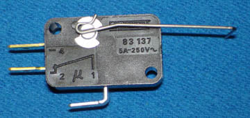 MICROSWITCH COIN (FOR AA5101 MECH HOLDER) [E02312] for ICE game(s)