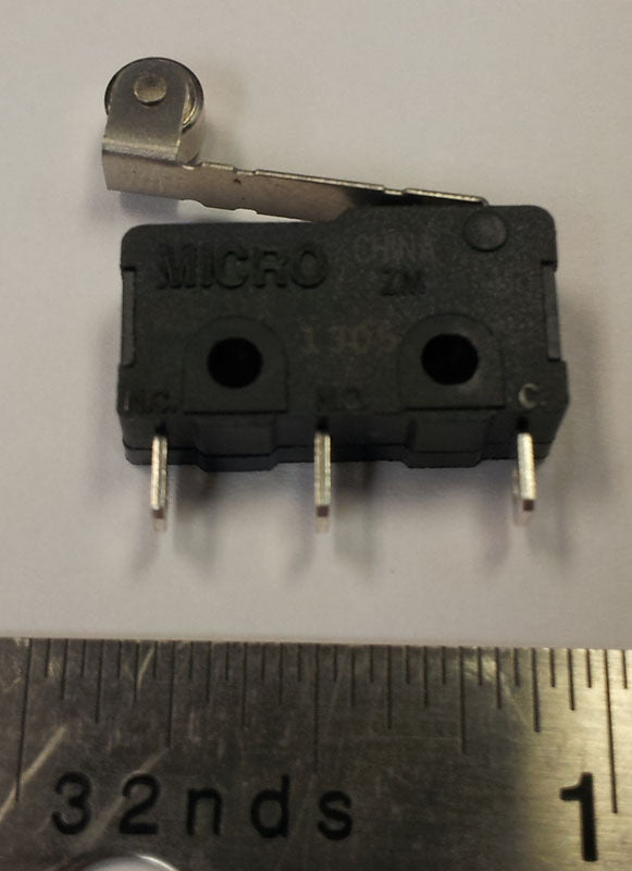 MICROSWITCH (ZM50D10F01) UM50E10F01 / 480-5336-ND  MANU ZM50E10F01 SWITCH ROLLER SPDT 5A SOLDER [E08422] for ICE game(s)
