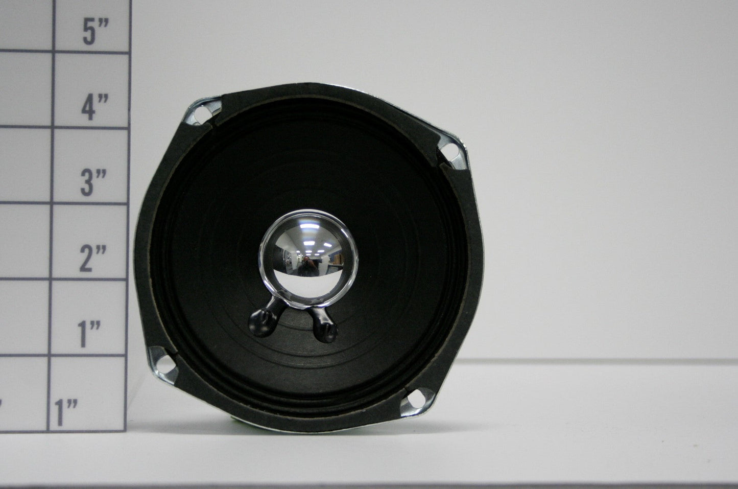 SPEAKER (4/8 OHM ROUND) [E02007] for ICE game(s)